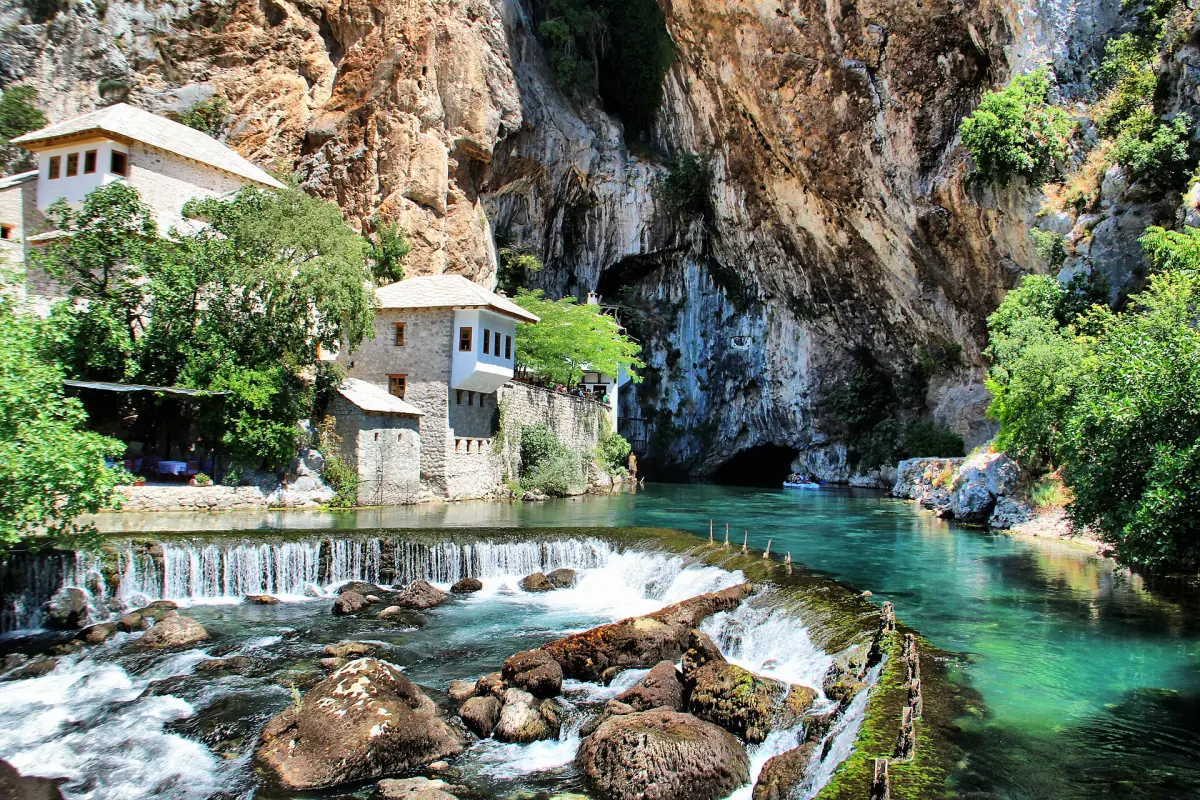Small cascades of the Buna below the cliff at Blagaj