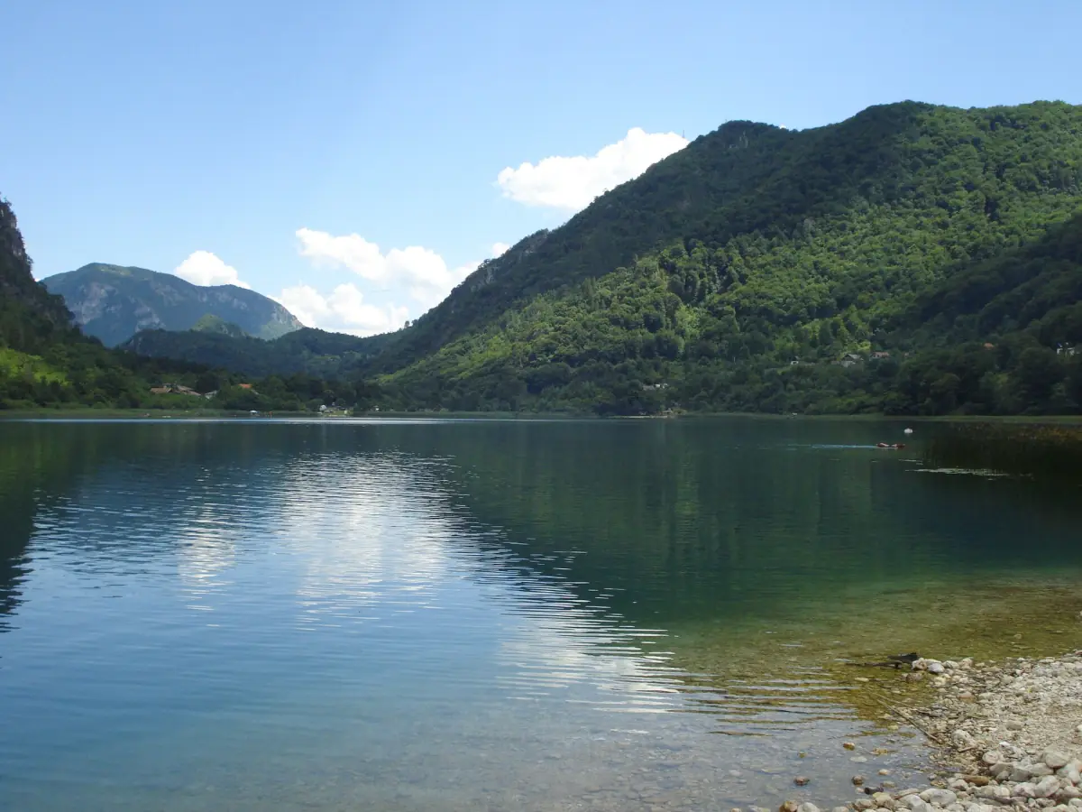 Boračko Lake between wooded hills
